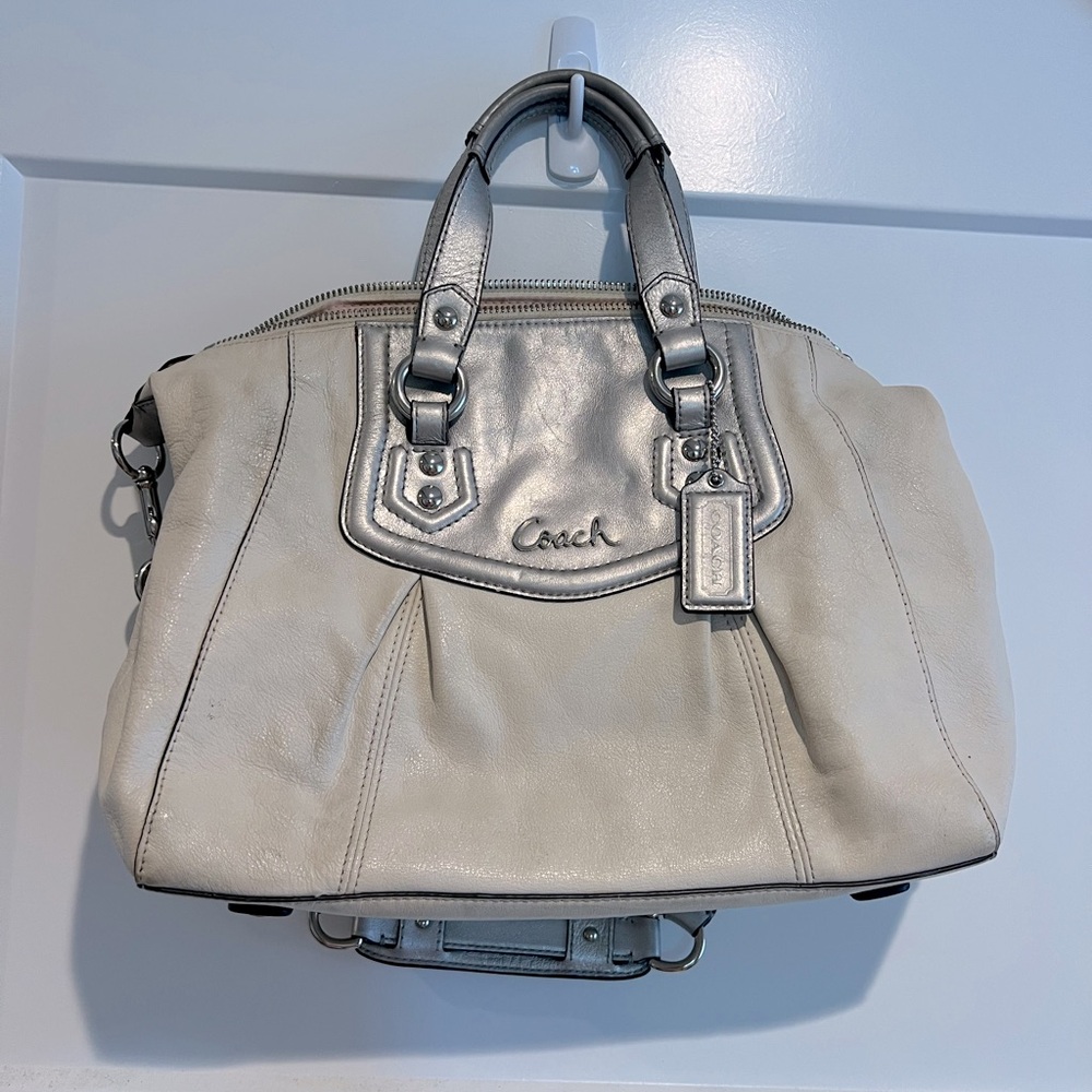 Vintage coach y2k leather purse